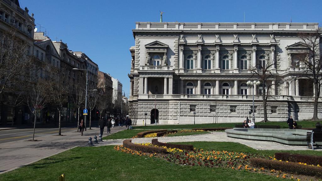 Apartments King Milan, City Center Beograd Ruang foto