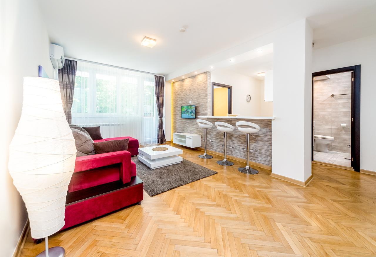 Apartments King Milan, City Center Beograd Bagian luar foto