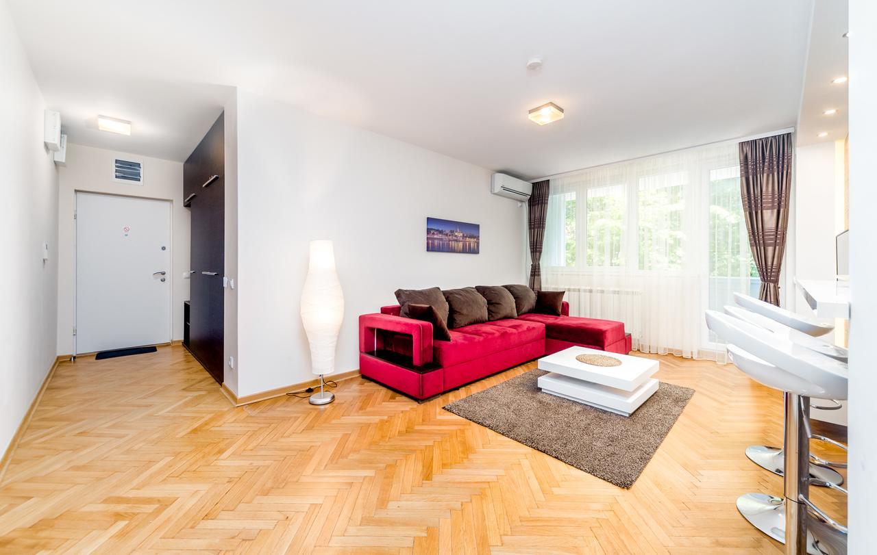 Apartments King Milan, City Center Beograd Bagian luar foto